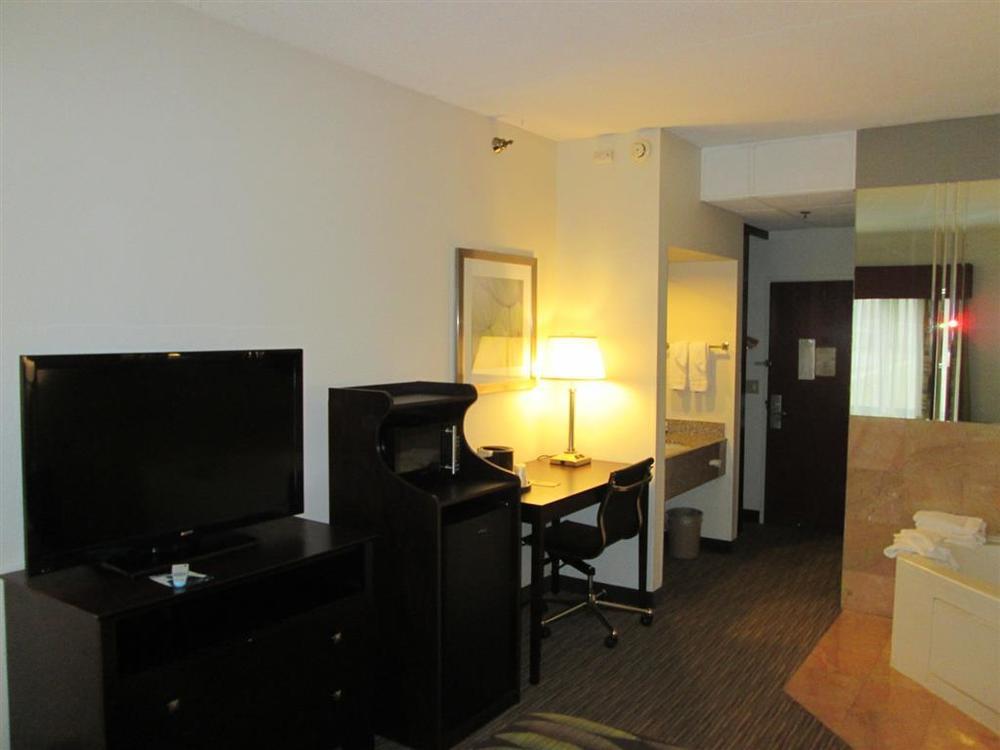 Best Western Plus O'Hare International South Hotel Franklin Park Ανέσεις φωτογραφία